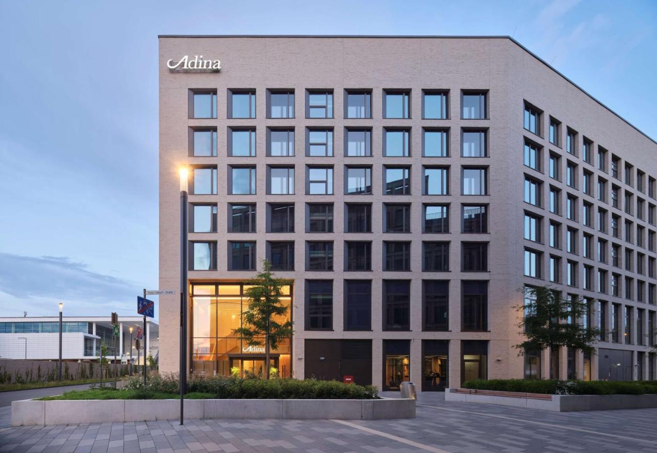 Adina Apartment Hotel Cologne Exterior photo